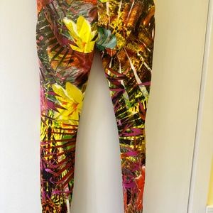 Freddy W.R Up Limited Edition Multicolored Pants Shaping Leggings Style Size S